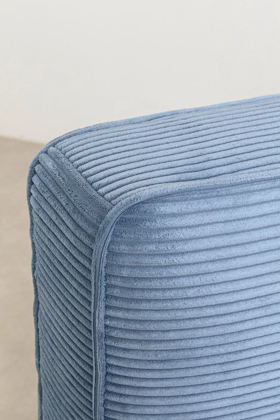 Outlet Bed East Side Cord Blue 180x200cm Bedden|Tuinmeubelen
